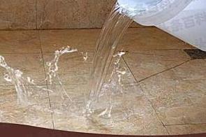贞丰漏水维修 免砸砖防水材料该如何施工
